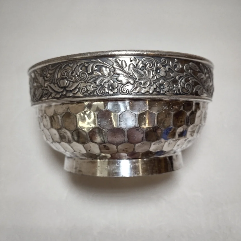 Elegant Silver plated Bowl with Intricate Design YG